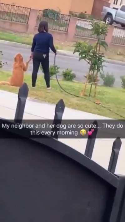 how cute they hold their handsssssss 😊😊