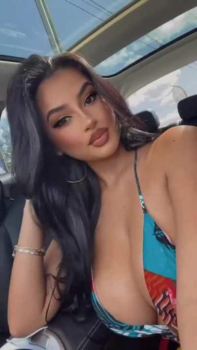 💖💙👸🏻🤳🏽