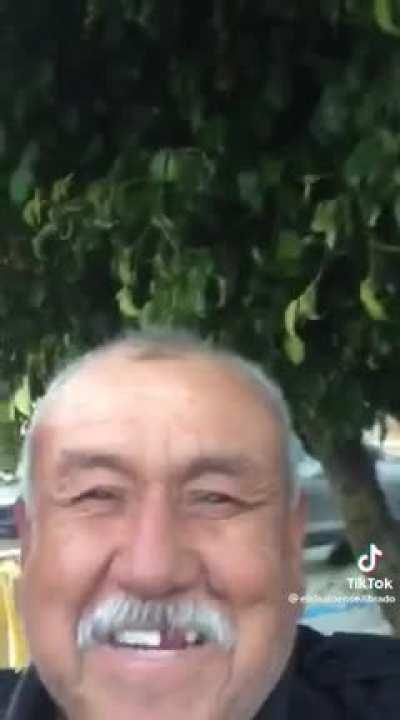 Juan cada vez q dice q no merece tanto