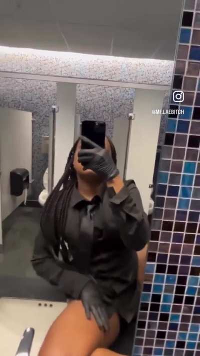 lil hoe clapping