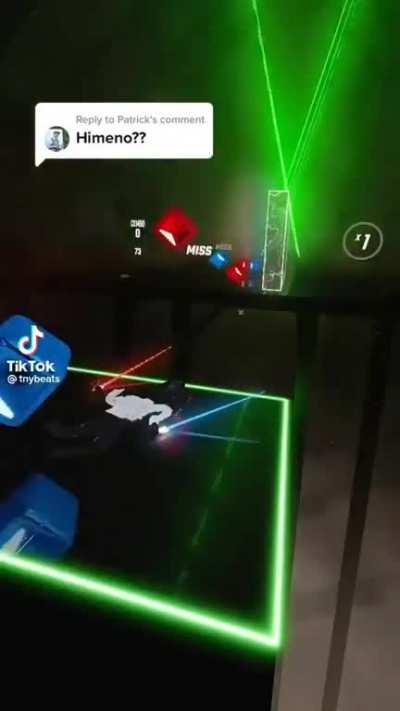 Himeno le sabe al Beat Saber 😳