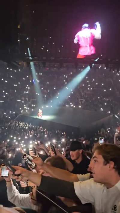 Thought I’d share a moment with you guys🥲