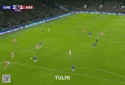 The curl on Declan Rice shot