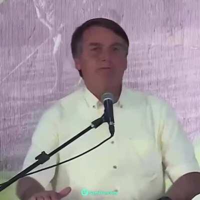 Síntese de um pensamento militar, retrógrado e incompetente. 135k mortos.