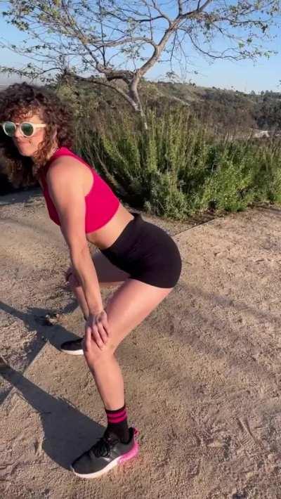 I really love those city gapes. [F] MILF