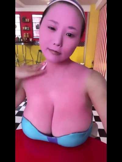 Kaho Shibuya’s Melons 🍈🍈 Edit I Made 📸