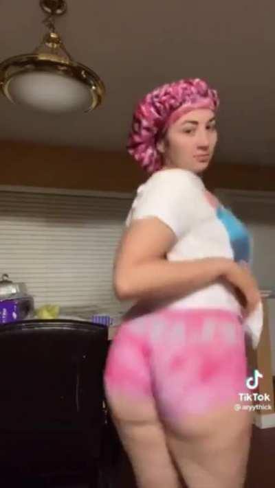 PAWG TikTok clap comp👏