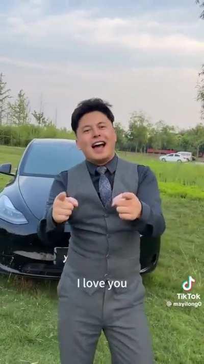 Am I the only one that's feeling awkward..lol