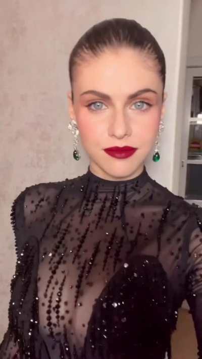 Glamorous for Vanity Fair Oscars Party 2022