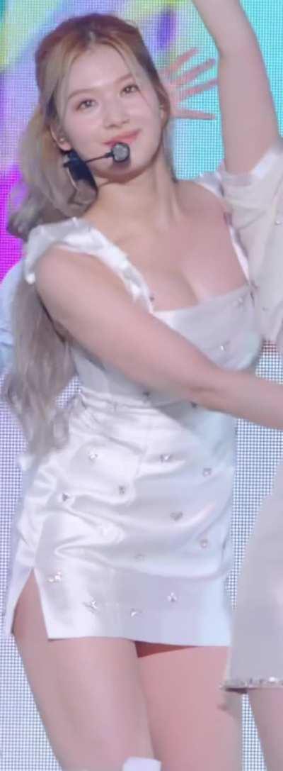 Sana TWICE 4TH WORLD TOUR III IN JAPAN