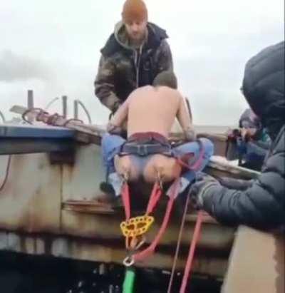 Dudes ass gonna be ripped off