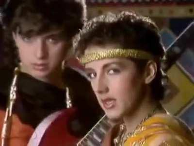 Mecano appears using Vl-Tone by 1981 (Spain TVE) and it doesn't appears in wikipedia.