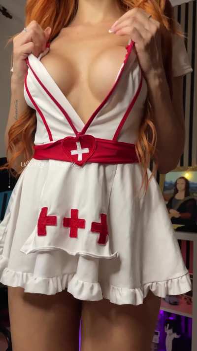 Eating your nurse pussy is the best medicine