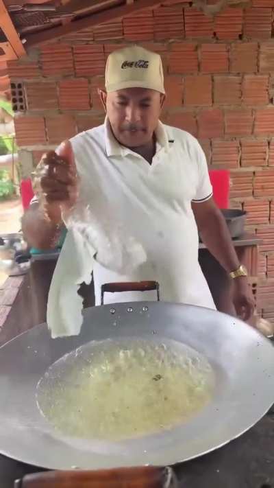 Chico Linguiça tem um concorrente à altura