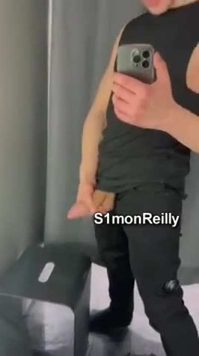 Was I too suspicious? Because right after this orgasm I was wiping my cum when guard rushed in and kicked me out of this clothing store.