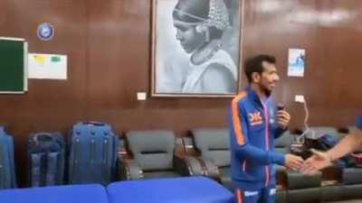 brohit's roasting skills are brutal. first ishan now uzi