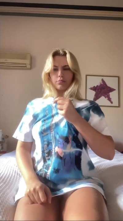 18F fuckdoll or to young?