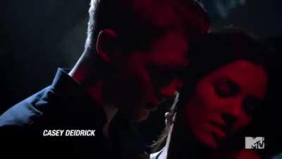 Dancing at the club, Scene from Eye Candy