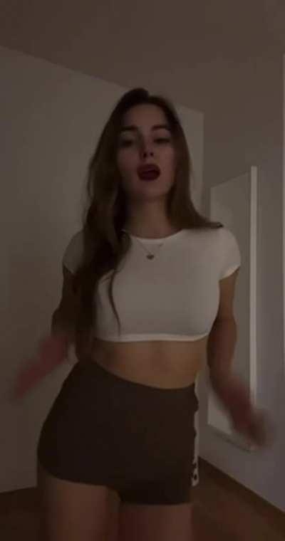 Does anyone actually see my posts on here? :( (OC)