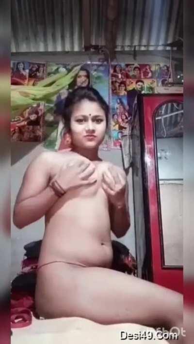 Desi cute girl show nudity full video