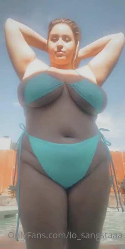 Lauren Sangster (IG: @lo_sangstaaa)