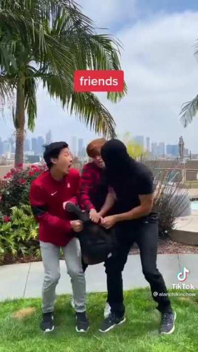 Si kuya ash at si kuya pepesan😭