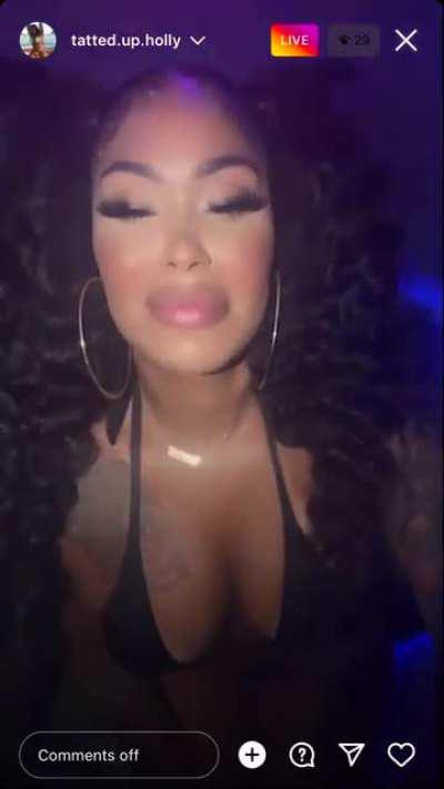 Tattedupholly 😩