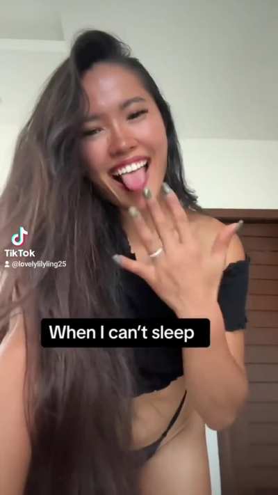 I can't sleep cuz I'm looking at her 🥵