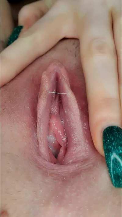 I bet you've never licked a tastier pussy