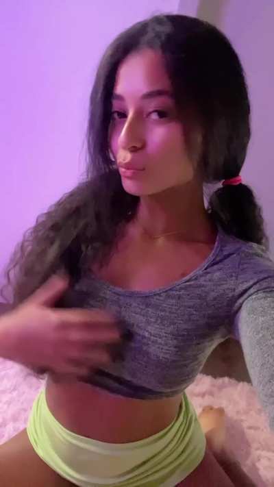 I'm the kind of girl that let's you cum inside. Would you risk it?