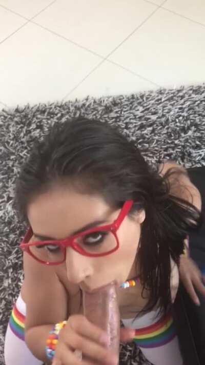 Jynx Maze Sucking Kieran Lee before shoot