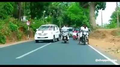 Cuberpunk kerala edition. Where I've put together footages from gods own country in context of a dystopian game. Hope you enjoy it. 😉