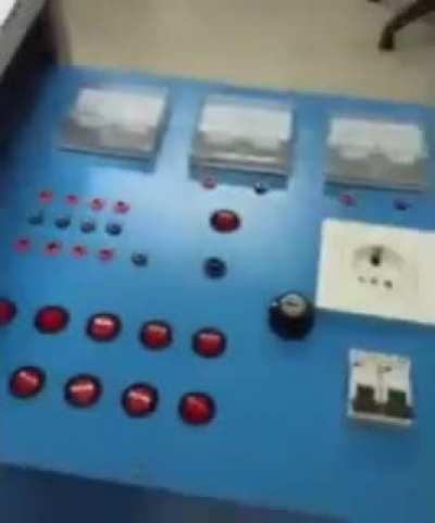 ANANİİİ SİKEYİM