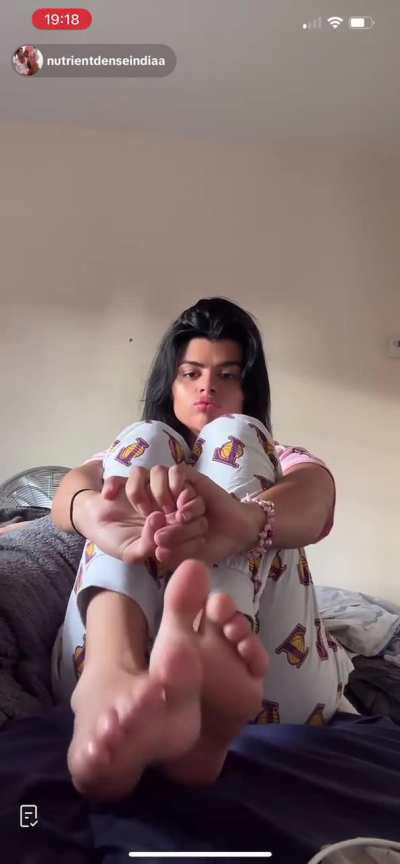 nutrientdenseindiaa - Soles live rn 