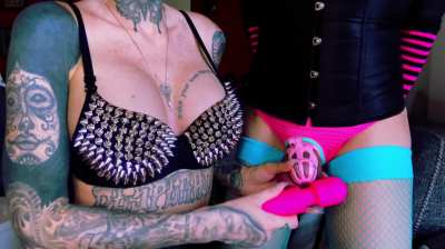 Not even halfway through Locktober and your balls are already about to explode 😂🩷