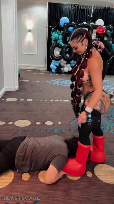 Finally got to meet MsTriggaHappy and let her kick the fuck out of my balls in the big red boots. I could not be happier 🫠 (bonus wedgie for added humiliation)