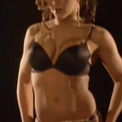 Mickie James