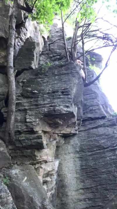 Soloing first the first time on an easy route