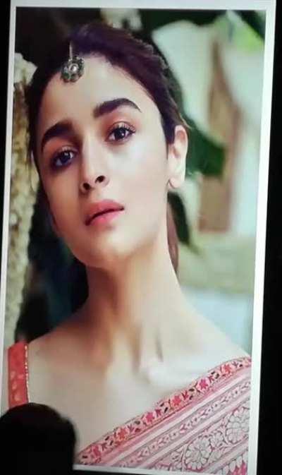 Alia bhat cum tribute