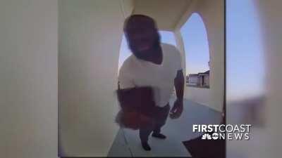 Woman loses wallet at a Walmart in Florida, man drives to her home to return it