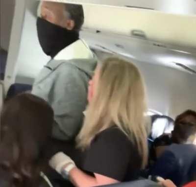 A Southwest flight attendant has lost her 2 front teeth after a passenger punched her repeatedly. The attendant had apparently told the passenger not to undo her seatbelt while the plane was taxiing.