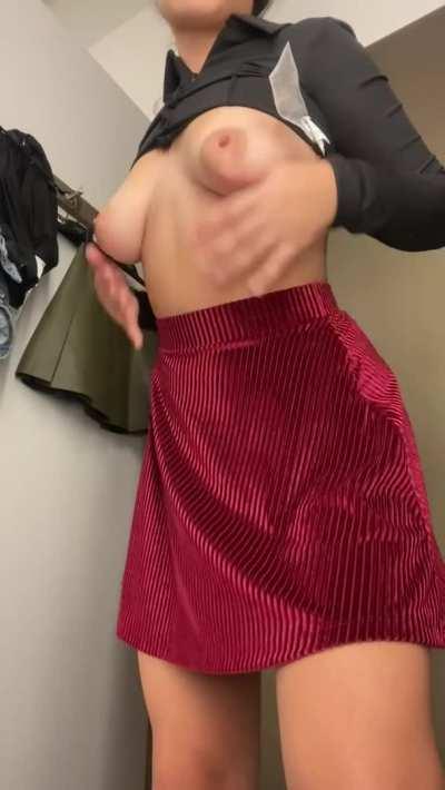 Watch the soft boobs