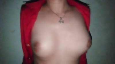 Looks like you could use some distraction, sir. Why don't I entertain you a bit before you go back to work? 👉🏼👈🏼