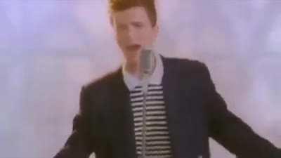 alg sabe o nome da primeira musica?