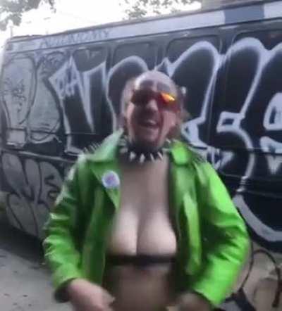 Dude has a great rack