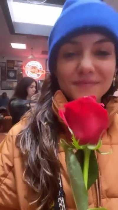 The girl and the rose 