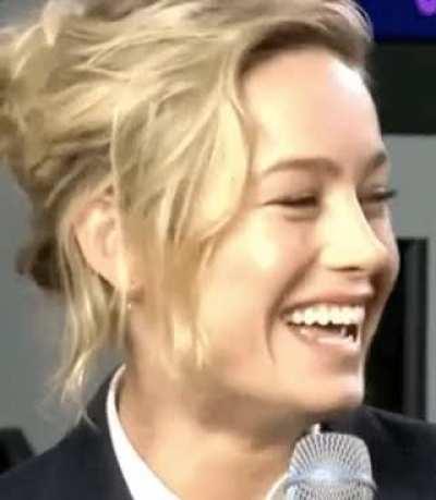 I want to make her laugh like that!