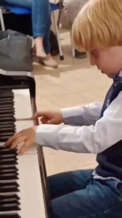 Idk if this is allowed, but how!! This kid is a legend