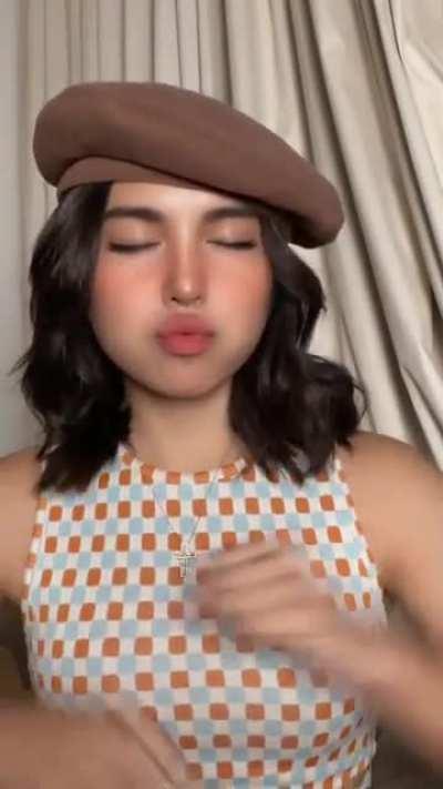 Kyline Alcantara