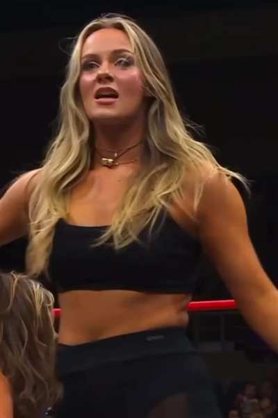 Anna Jay (5/3/25) 😳😳😳 we need a different camera angle of that kiss!!